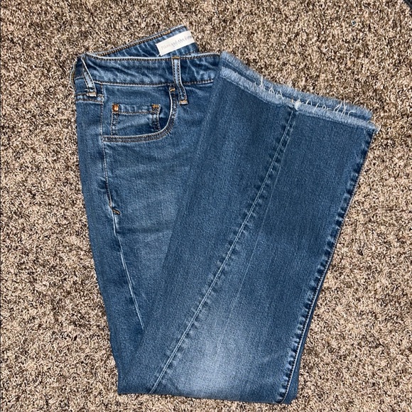 Pilcro High-Rise Flare Jeans with Raw Hem - Picture 5 of 7
